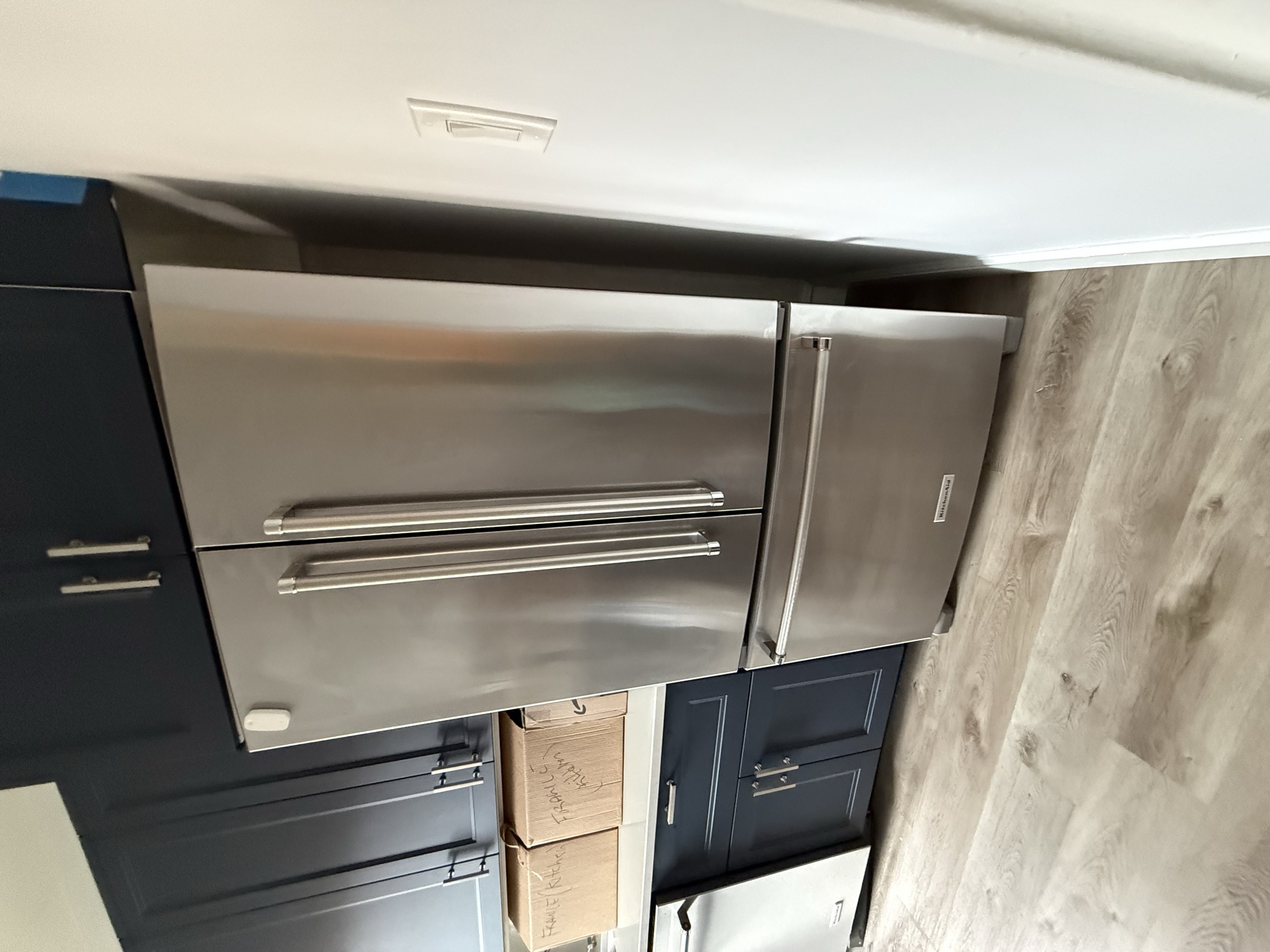Clean refrigerator exterior after move-in kitchen cleaning in New York City