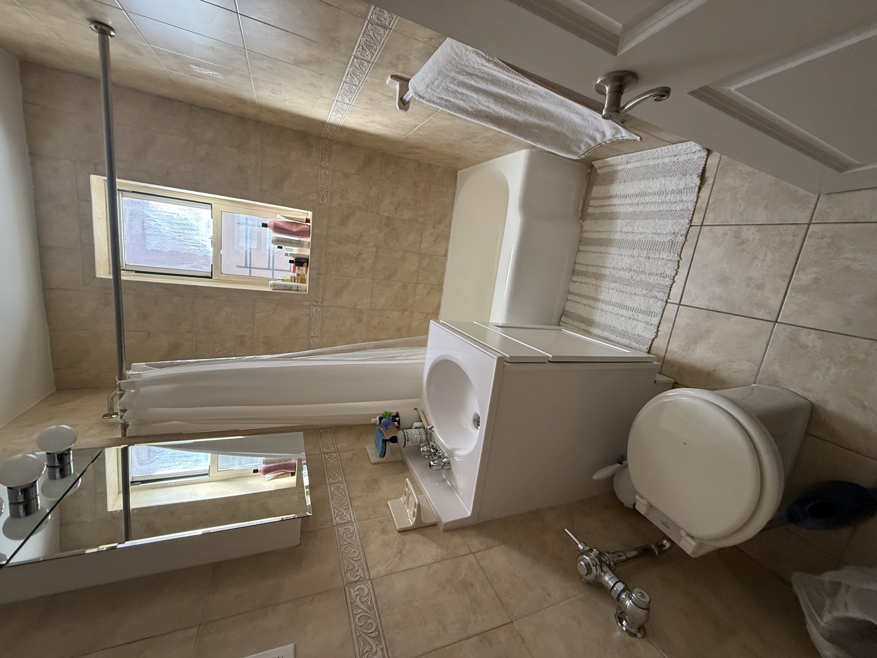 Clean bathroom after move-in apartment cleaning in New York City